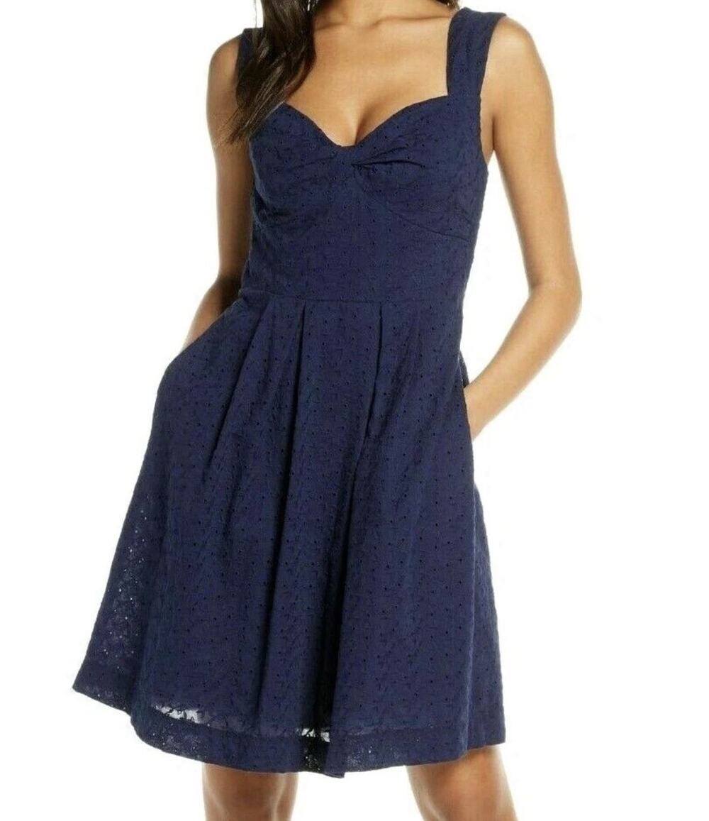 $198 NWT LILLY PULITZER Sz 2 CYNDI EYELET SWEETHEART FIT & FLARE DRESS TRUE NAVY